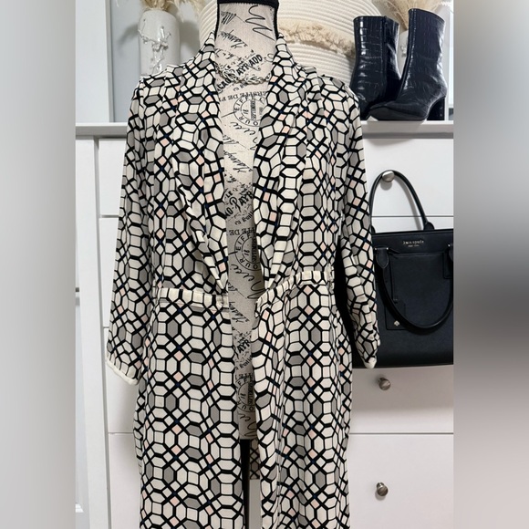 Aritzia Wilfred Geometric Dress Size 2 - Picture 9 of 11